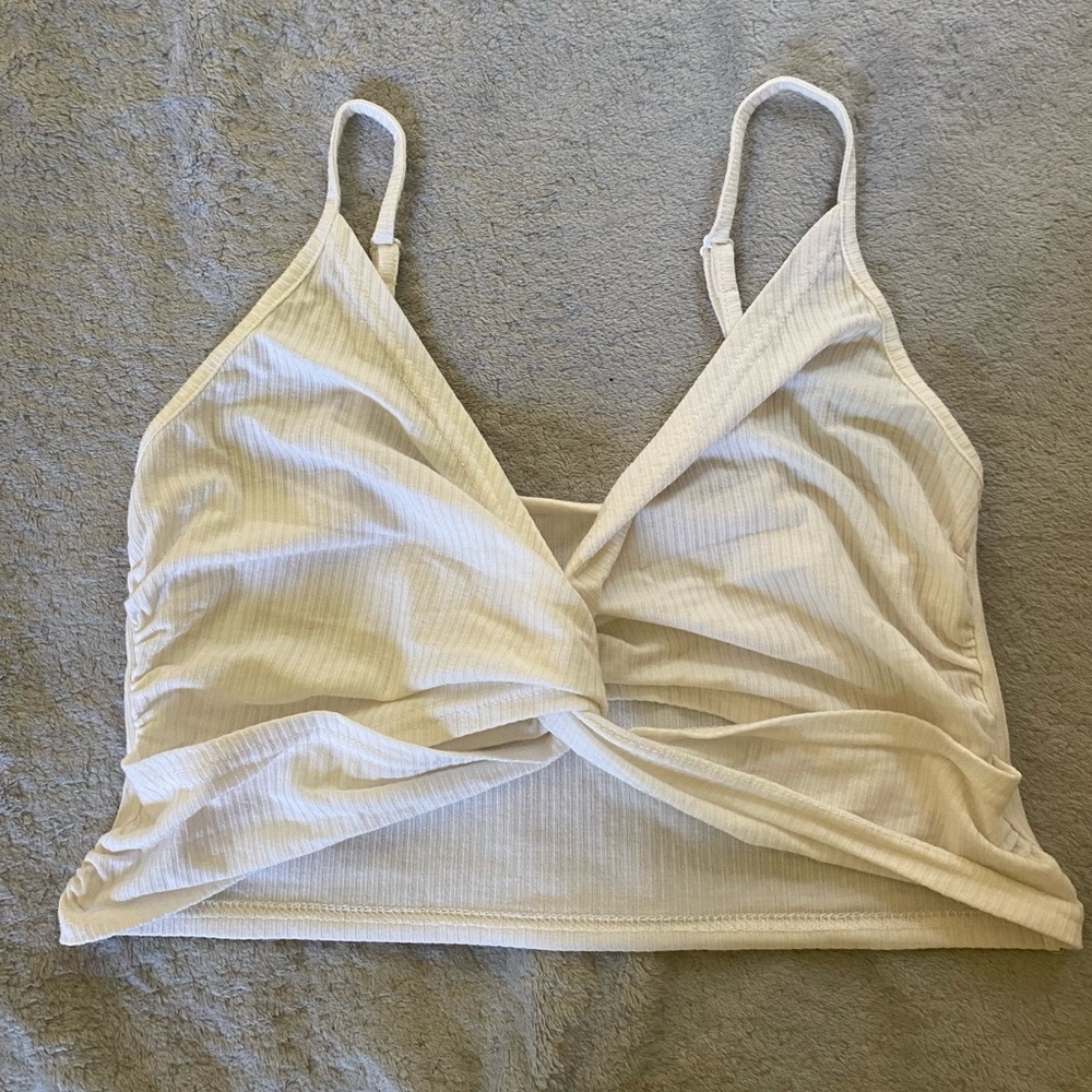 🤍White Cropped Tank